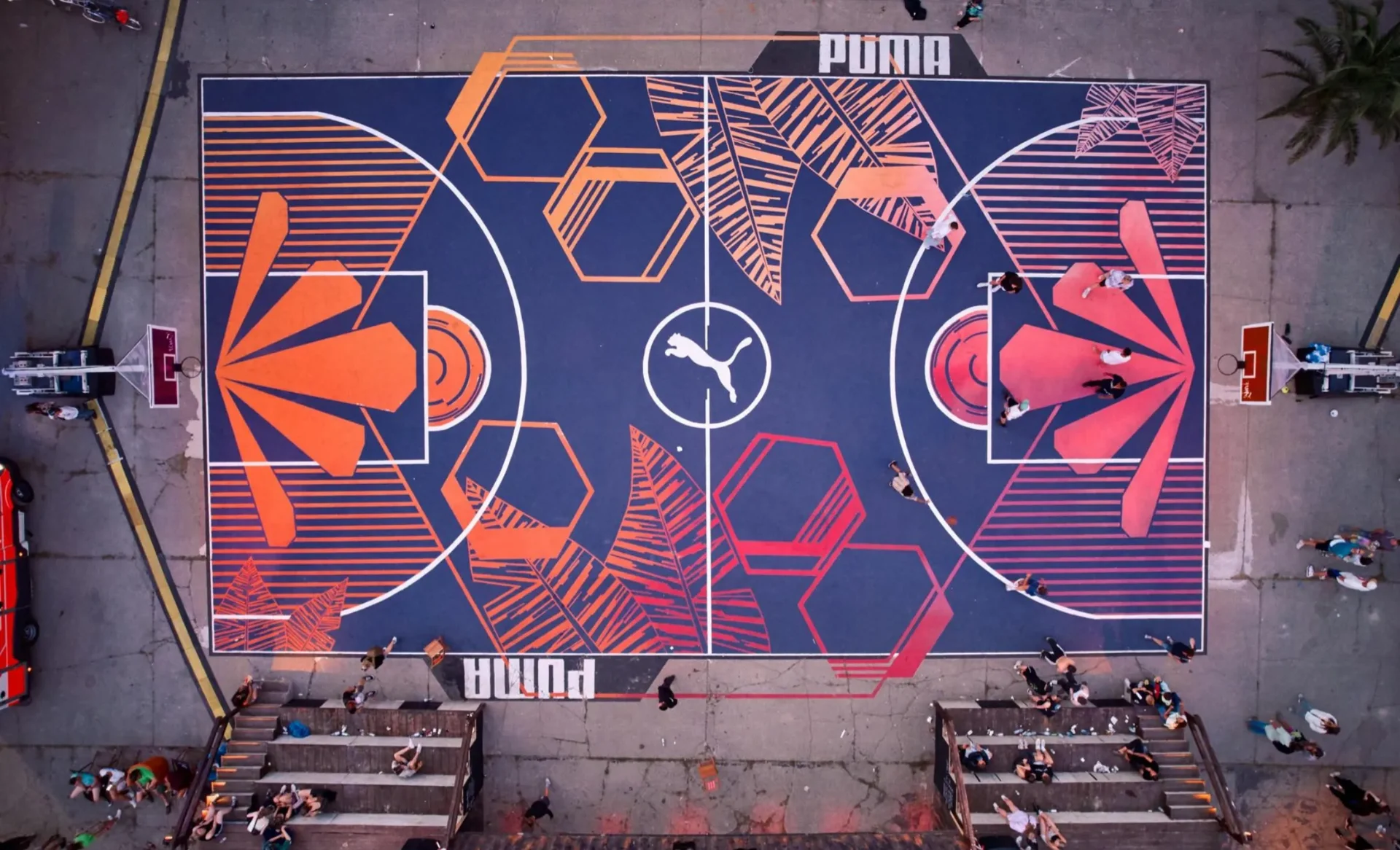 Basketball spielen mit Puma.